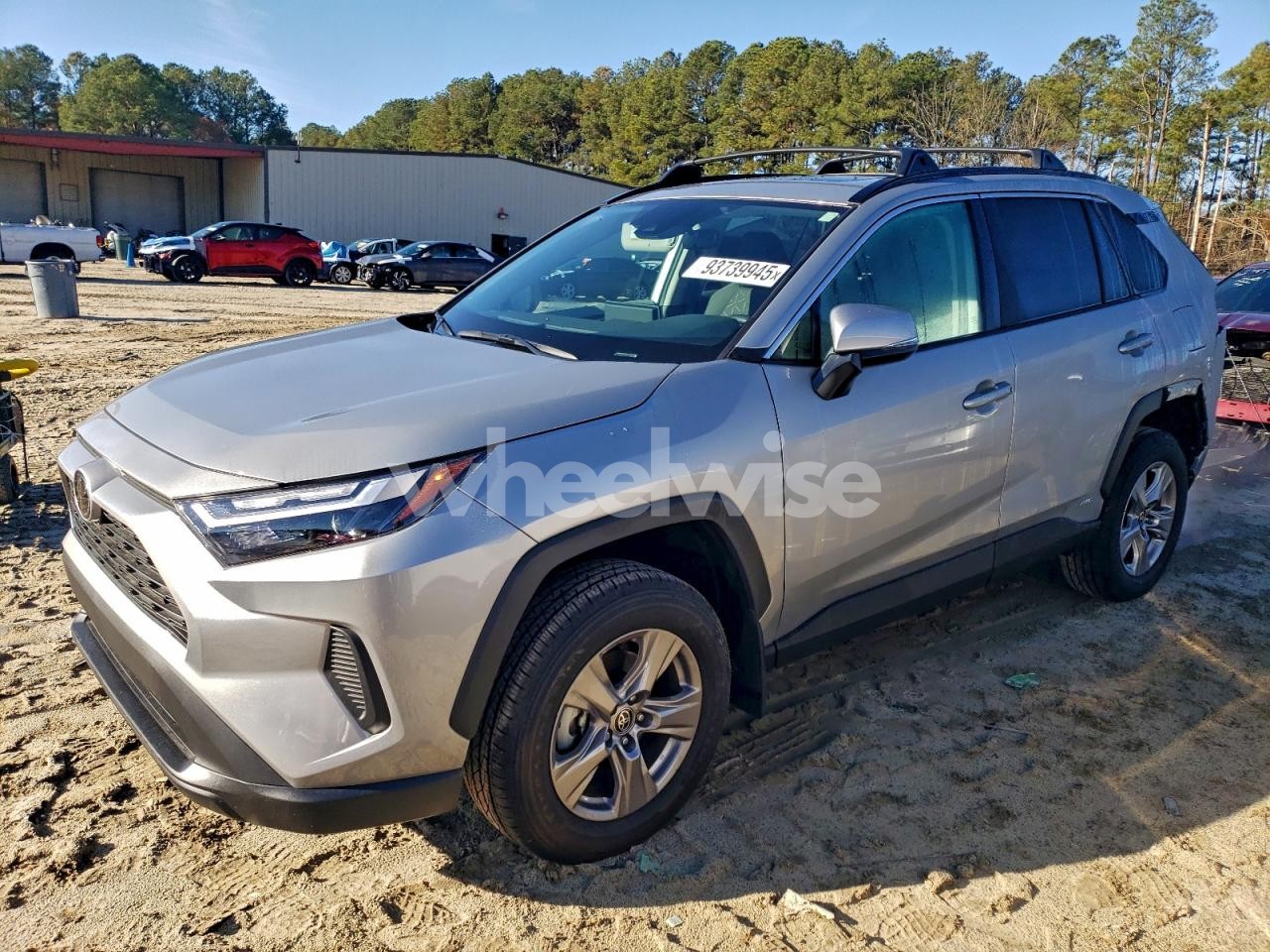 2025 TOYOTA RAV4 XLE (VIN 2T3RWRFV3SW278287) main photo