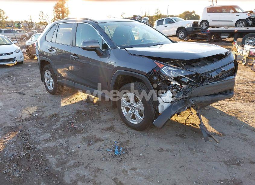 2020 Toyota Rav4 HYBRID XLE (VIN 2T3RWRFV4LW077855) main photo