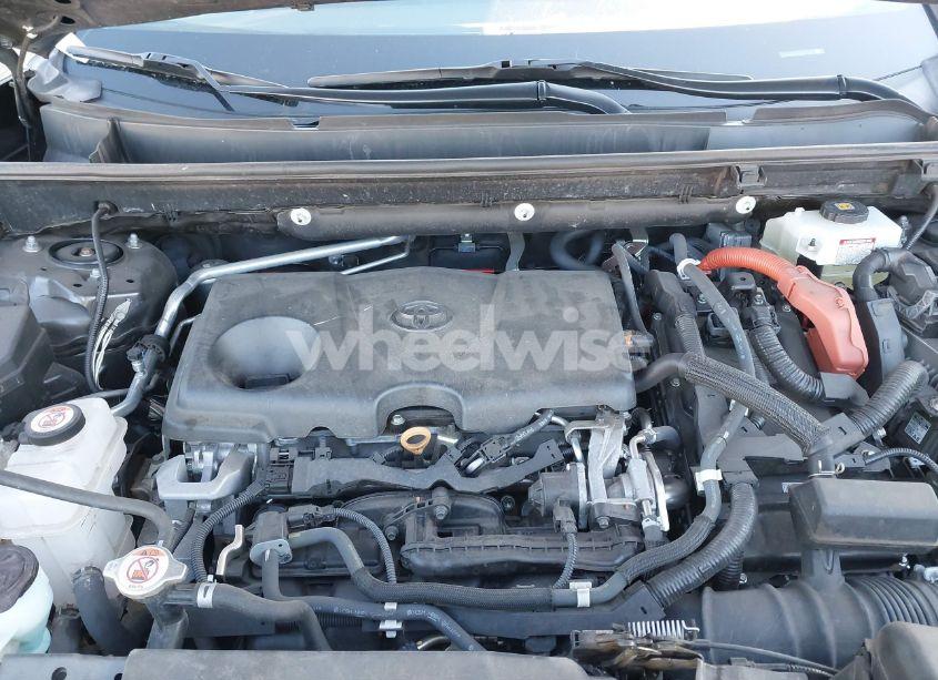 Photo 10 of 2020 Toyota Rav4 HYBRID XLE (VIN 2T3RWRFV4LW077855)