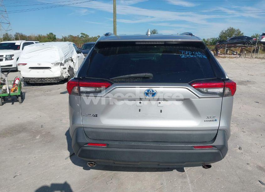 Photo 16 of 2020 Toyota Rav4 HYBRID XLE (VIN 2T3RWRFV4LW096437)
