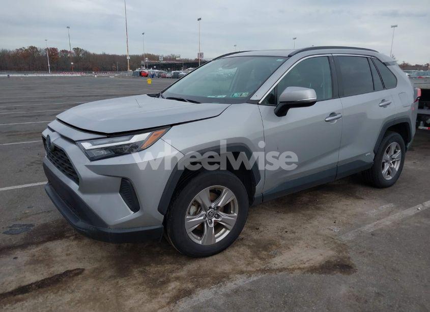 Photo 2 of 2023 Toyota Rav4 HYBRID XLE (VIN 2T3RWRFV4PW178867)