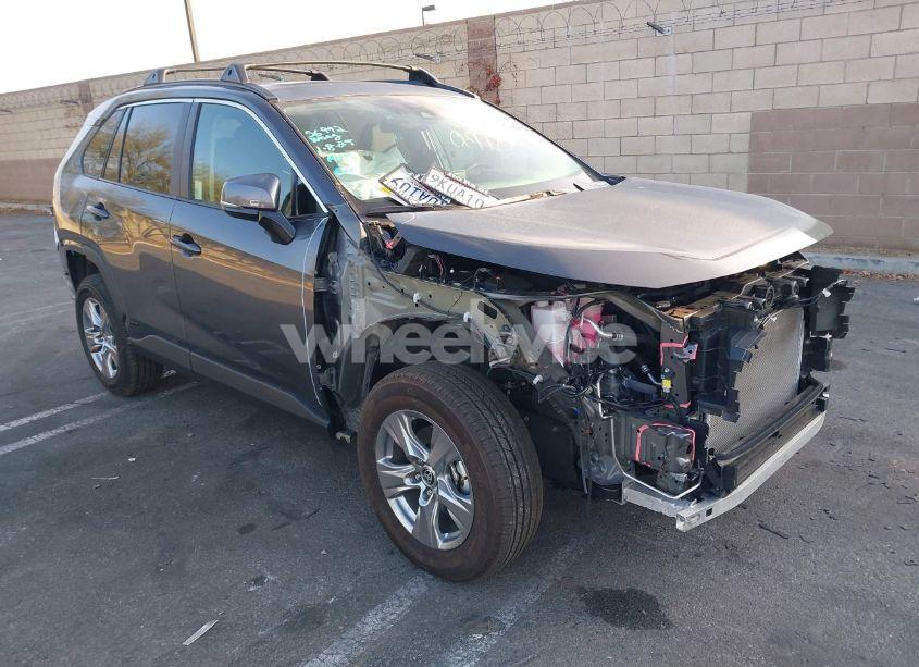 2024 Toyota Rav4 HYBRID XLE (VIN 2T3RWRFV4RW203706) main photo