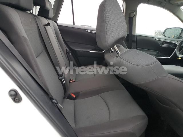 Photo 12 of 2025 TOYOTA RAV4 XLE (VIN 2T3RWRFV4SW264687)