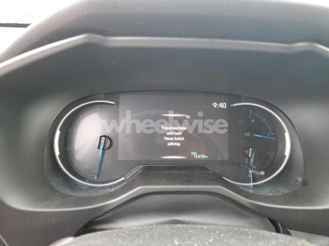 Photo 6 of 2025 TOYOTA RAV4 XLE (VIN 2T3RWRFV4SW264687)