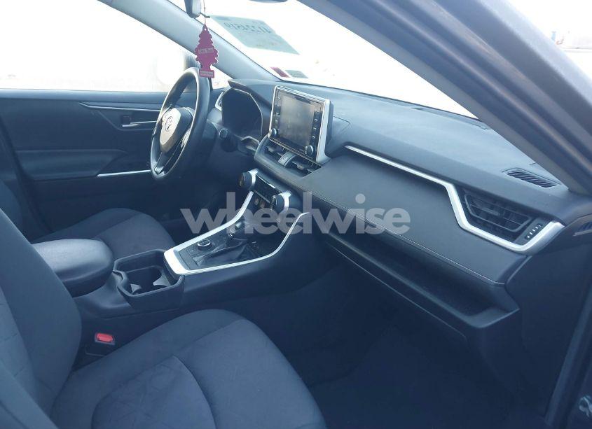 Photo 5 of 2019 Toyota Rav4 HYBRID XLE (VIN 2T3RWRFV5KW014021)