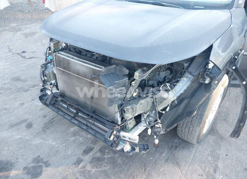 Photo 6 of 2019 Toyota Rav4 HYBRID XLE (VIN 2T3RWRFV5KW014021)