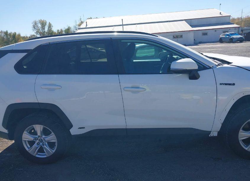 Photo 13 of 2020 Toyota Rav4 HYBRID XLE (VIN 2T3RWRFV5LW060997)