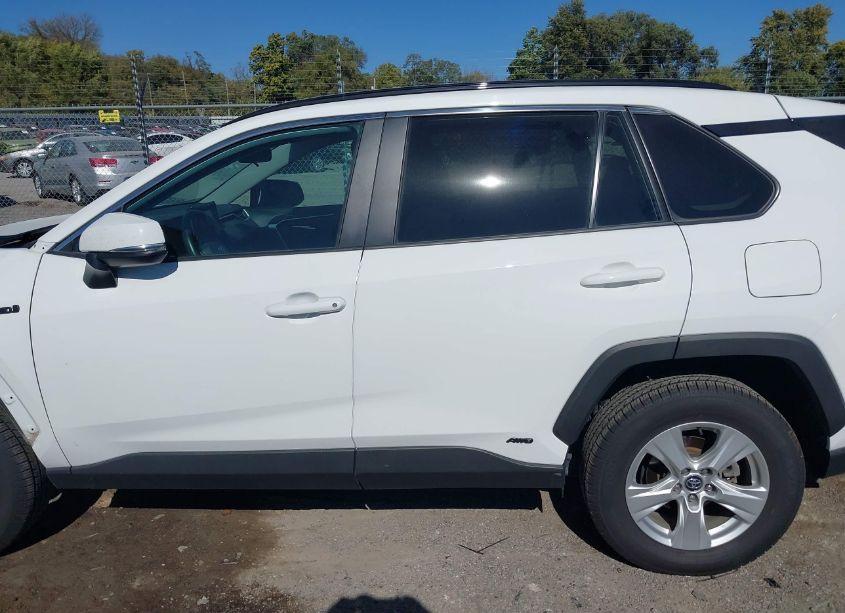 Photo 14 of 2020 Toyota Rav4 HYBRID XLE (VIN 2T3RWRFV5LW060997)