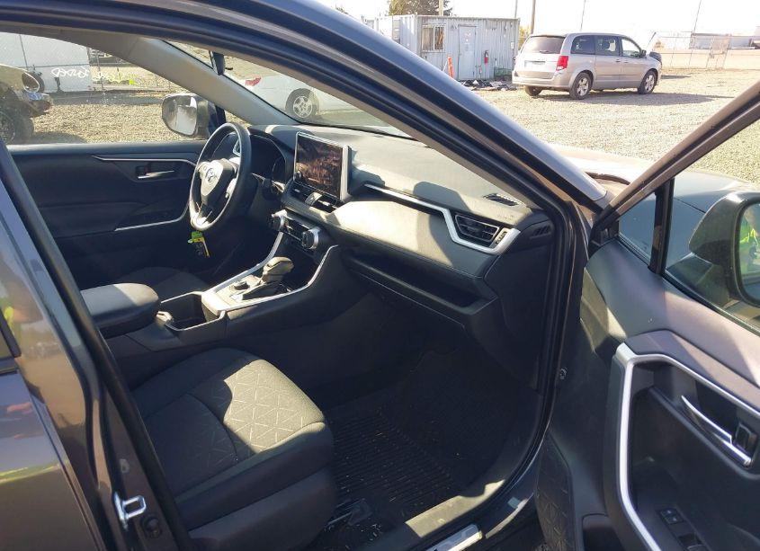 Photo 5 of 2024 Toyota Rav4 HYBRID XLE (VIN 2T3RWRFV5RW219378)