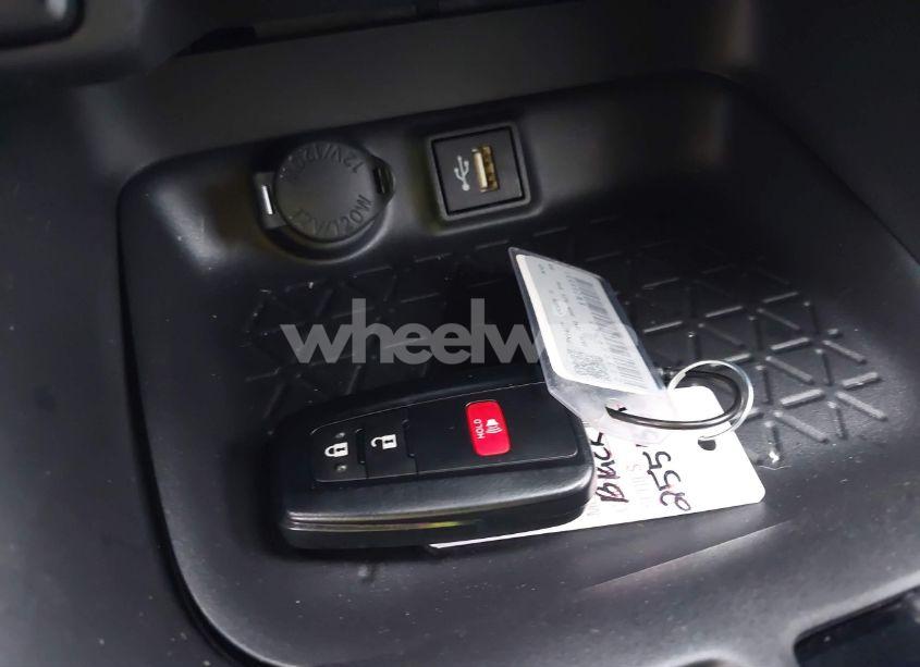 Photo 11 of 2025 Toyota Rav4 HYBRID XLE (VIN 2T3RWRFV5SW255531)