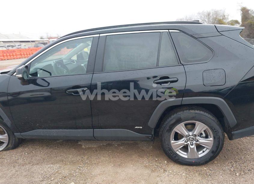 Photo 14 of 2025 Toyota Rav4 HYBRID XLE (VIN 2T3RWRFV5SW255531)