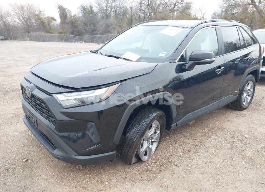 Photo 2 of 2025 Toyota Rav4 HYBRID XLE (VIN 2T3RWRFV5SW255531)