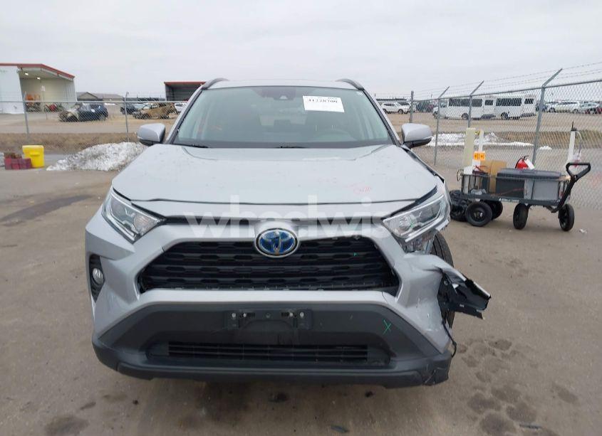Photo 12 of 2020 Toyota Rav4 HYBRID XLE (VIN 2T3RWRFV6LW093409)