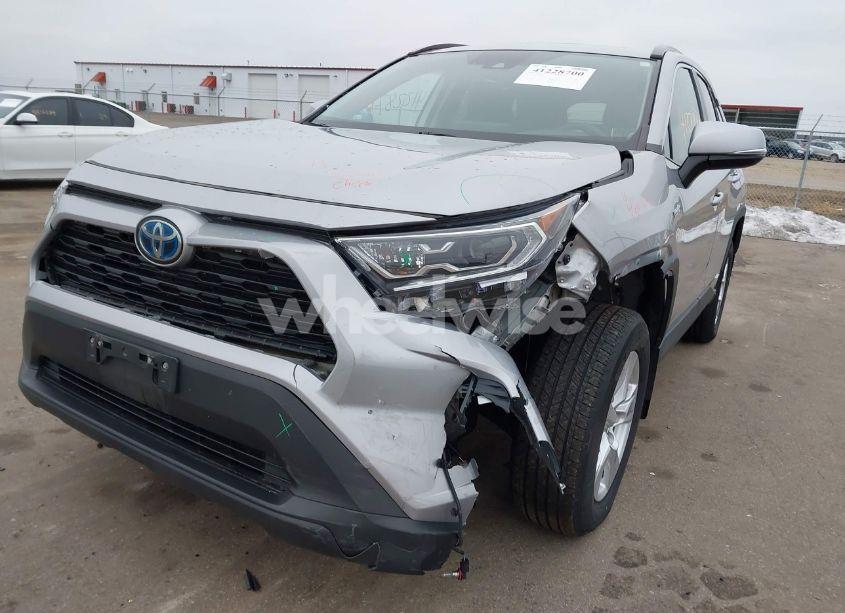 Photo 6 of 2020 Toyota Rav4 HYBRID XLE (VIN 2T3RWRFV6LW093409)