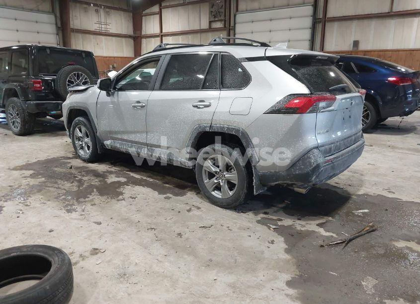 Photo 3 of 2024 Toyota Rav4 HYBRID XLE (VIN 2T3RWRFV6RW229675)