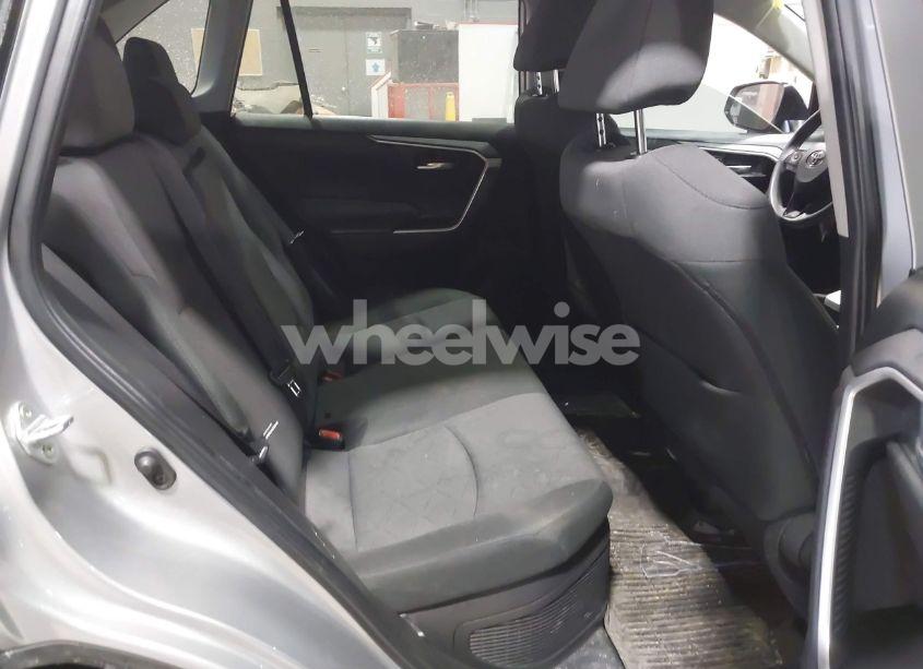 Photo 8 of 2024 Toyota Rav4 HYBRID XLE (VIN 2T3RWRFV6RW229675)