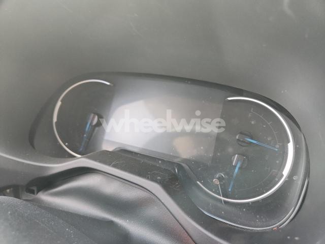 Photo 3 of 2025 TOYOTA RAV4 XLE (VIN 2T3RWRFV6SW267610)