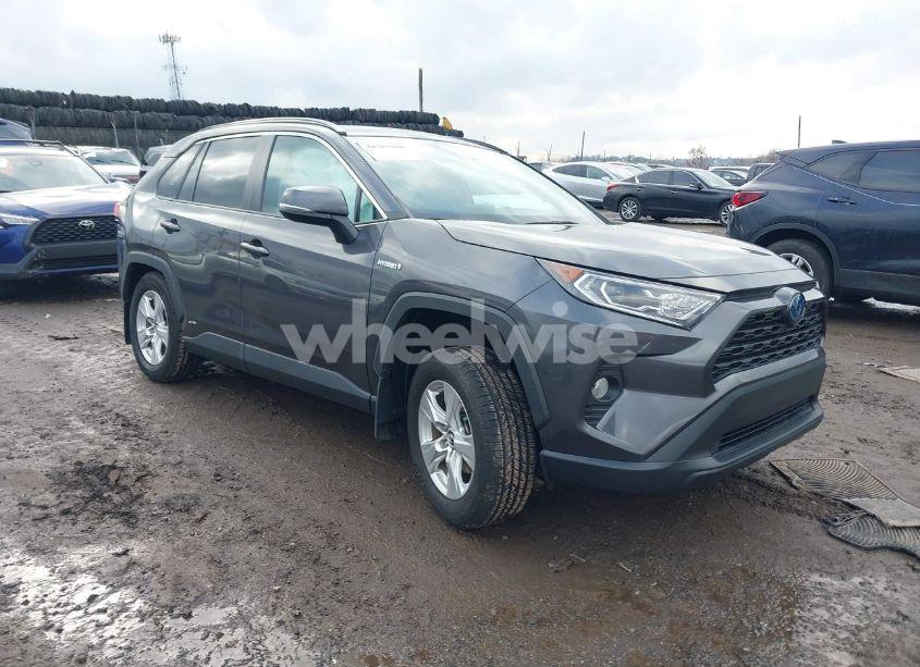 2019 Toyota Rav4 HYBRID XLE (VIN 2T3RWRFV7KW005532) main photo