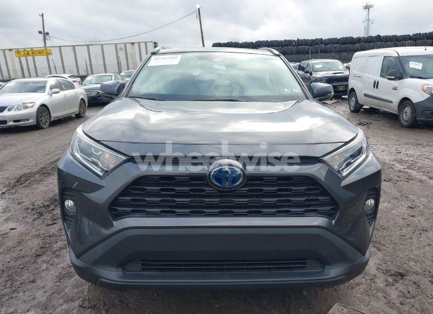 Photo 11 of 2019 Toyota Rav4 HYBRID XLE (VIN 2T3RWRFV7KW005532)
