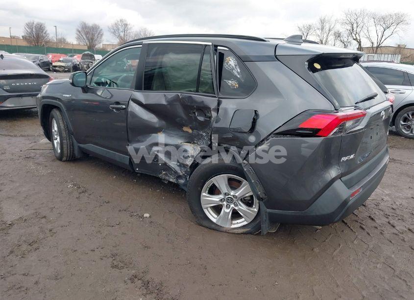 Photo 3 of 2019 Toyota Rav4 HYBRID XLE (VIN 2T3RWRFV7KW005532)