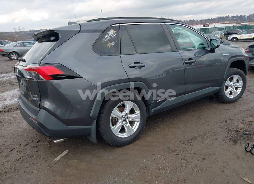 Photo 4 of 2019 Toyota Rav4 HYBRID XLE (VIN 2T3RWRFV7KW005532)