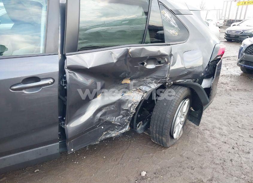 Photo 6 of 2019 Toyota Rav4 HYBRID XLE (VIN 2T3RWRFV7KW005532)