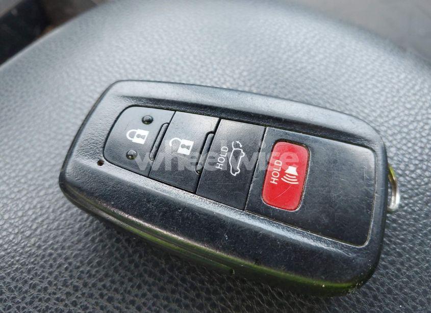 Photo 11 of 2020 Toyota Rav4 HYBRID XLE (VIN 2T3RWRFV7LW072553)