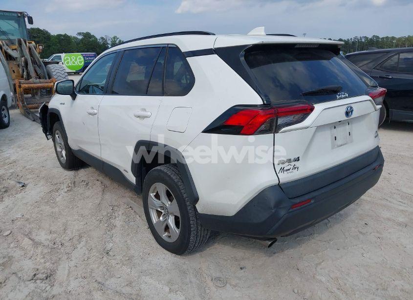 Photo 3 of 2020 Toyota Rav4 HYBRID XLE (VIN 2T3RWRFV7LW072553)