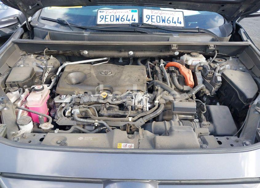 Photo 10 of 2020 Toyota Rav4 HYBRID XLE (VIN 2T3RWRFV7LW085481)