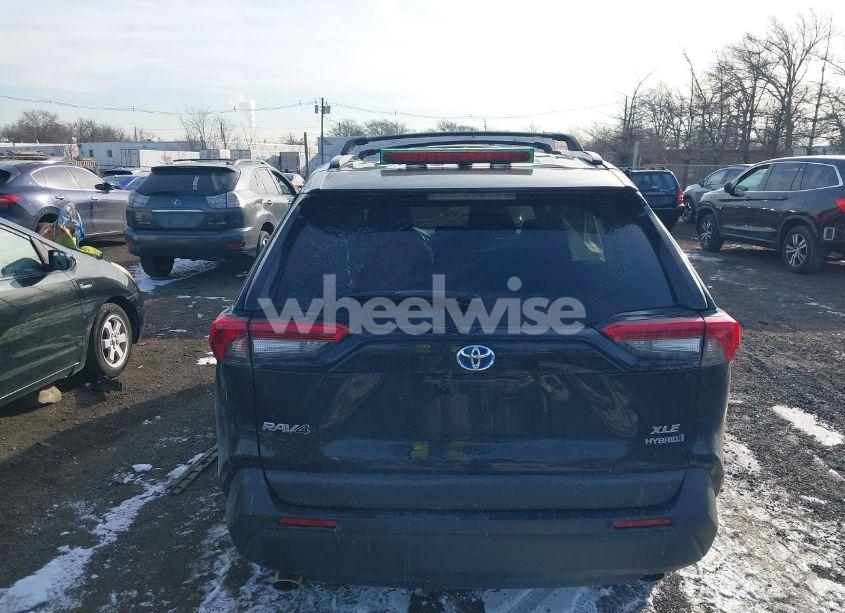 Photo 16 of 2021 Toyota Rav4 HYBRID XLE (VIN 2T3RWRFV7MW109215)
