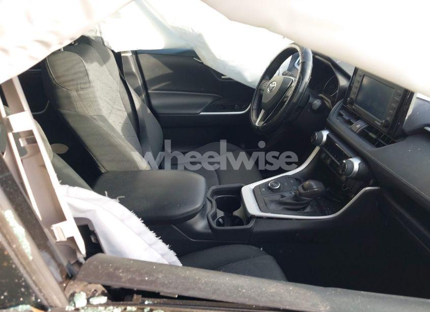 Photo 5 of 2021 Toyota Rav4 HYBRID XLE (VIN 2T3RWRFV7MW109215)