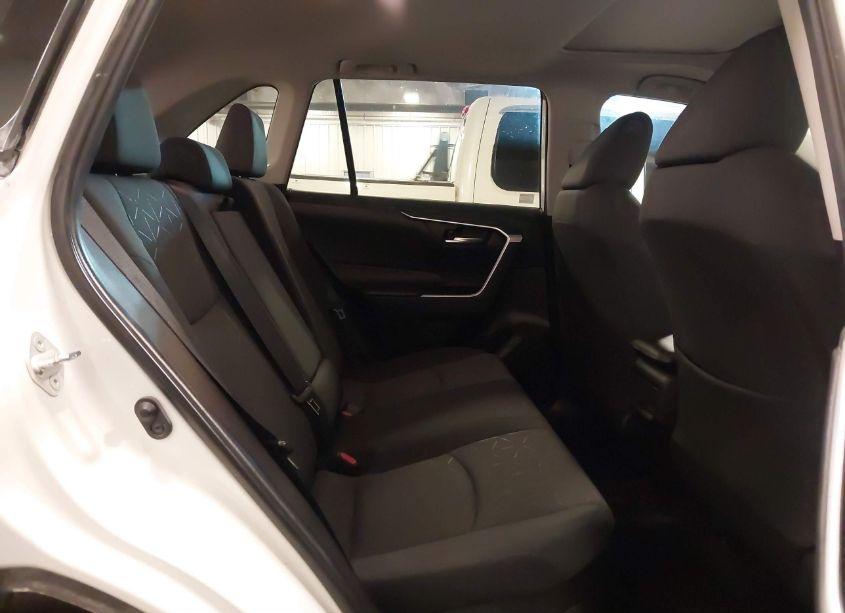 Photo 8 of 2021 Toyota Rav4 HYBRID XLE (VIN 2T3RWRFV7MW128234)