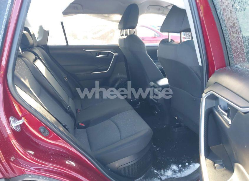 Photo 8 of 2024 Toyota Rav4 HYBRID XLE (VIN 2T3RWRFV7RW194225)