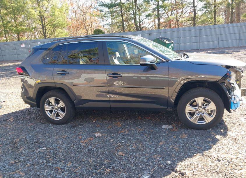 Photo 14 of 2024 Toyota Rav4 HYBRID XLE (VIN 2T3RWRFV7RW221245)