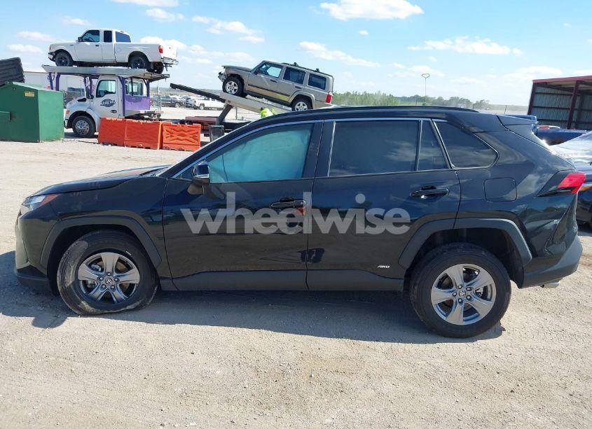 Photo 14 of 2024 Toyota Rav4 HYBRID XLE (VIN 2T3RWRFV7RW222489)