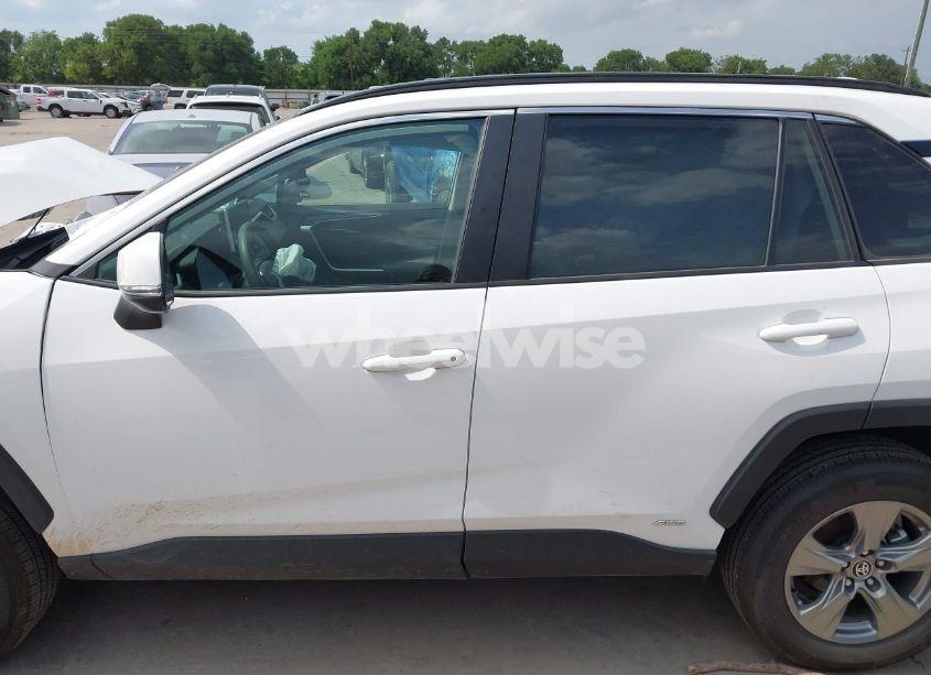 Photo 14 of 2025 Toyota Rav4 HYBRID XLE (VIN 2T3RWRFV7SW258365)