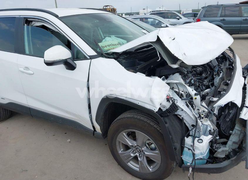 Photo 18 of 2025 Toyota Rav4 HYBRID XLE (VIN 2T3RWRFV7SW258365)