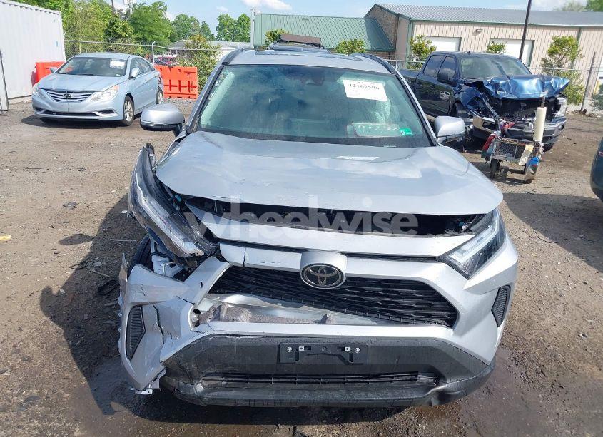 Photo 13 of 2025 Toyota Rav4 HYBRID XLE (VIN 2T3RWRFV7SW268703)