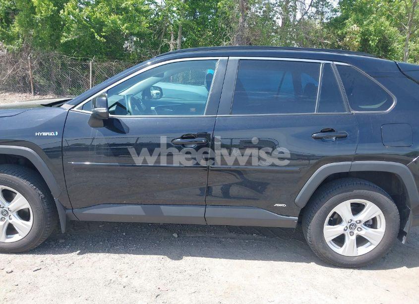 Photo 14 of 2020 Toyota Rav4 HYBRID XLE (VIN 2T3RWRFV8LW048472)