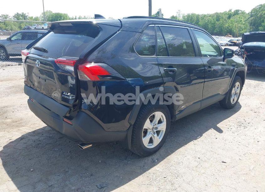 Photo 4 of 2020 Toyota Rav4 HYBRID XLE (VIN 2T3RWRFV8LW048472)