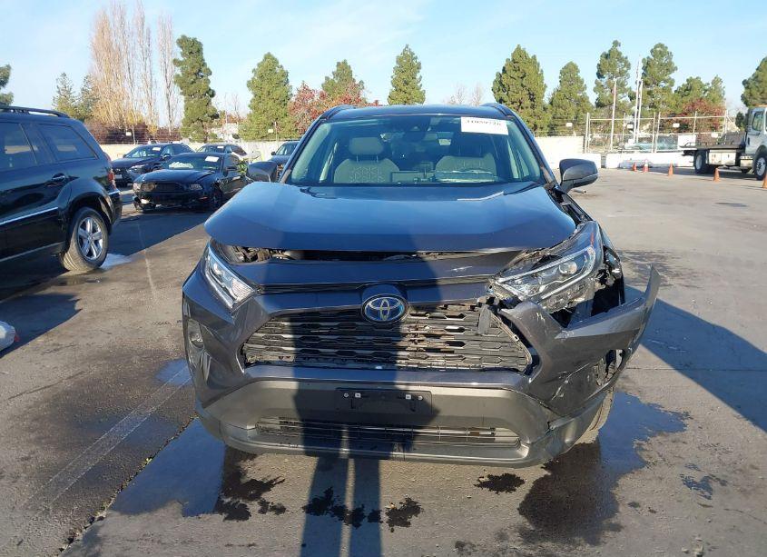 Photo 12 of 2020 Toyota Rav4 HYBRID XLE (VIN 2T3RWRFV8LW073775)