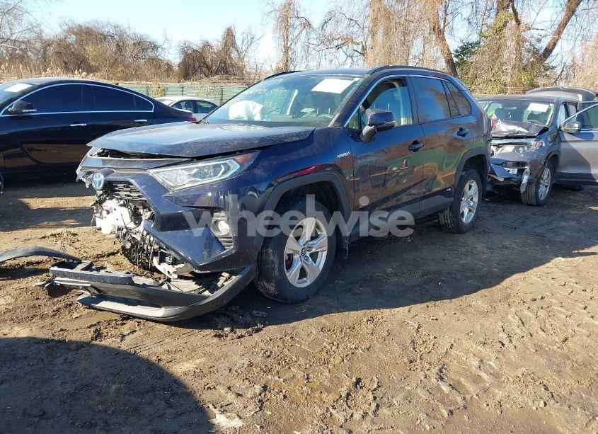 Photo 2 of 2020 Toyota Rav4 HYBRID XLE (VIN 2T3RWRFV8LW098630)