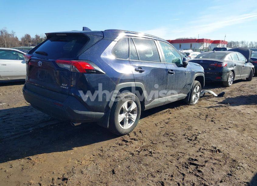 Photo 4 of 2020 Toyota Rav4 HYBRID XLE (VIN 2T3RWRFV8LW098630)