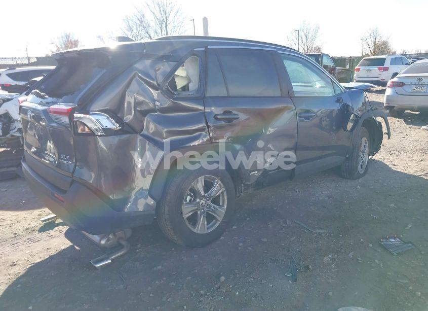 Photo 4 of 2024 Toyota Rav4 HYBRID XLE (VIN 2T3RWRFV8RW229838)