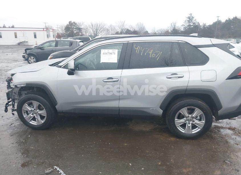 Photo 15 of 2025 Toyota Rav4 HYBRID XLE (VIN 2T3RWRFV8SW262778)