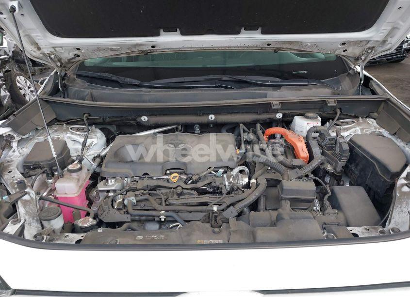 Photo 10 of 2022 Toyota Rav4 HYBRID XLE (VIN 2T3RWRFV9NW130472)
