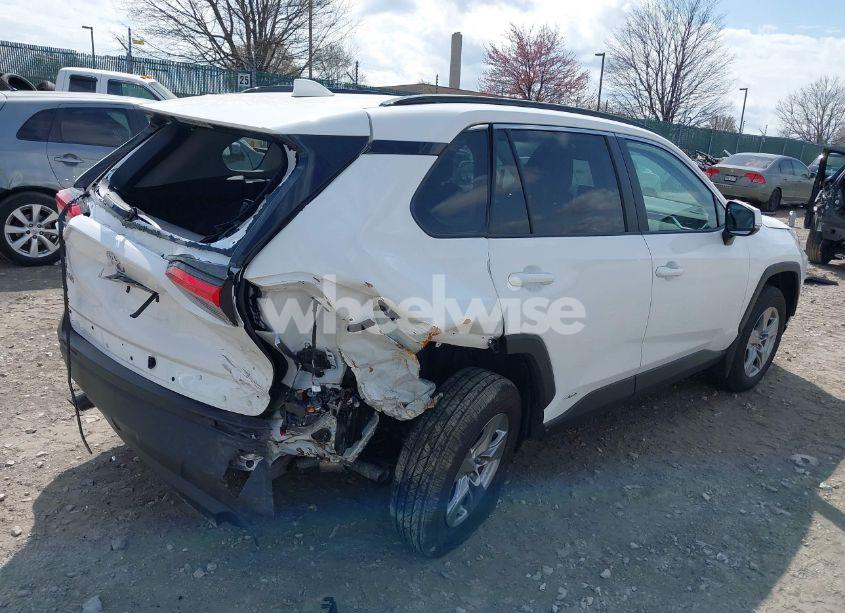 Photo 4 of 2025 Toyota Rav4 HYBRID XLE (VIN 2T3RWRFV9SW264183)