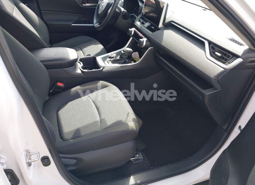 Photo 5 of 2025 Toyota Rav4 HYBRID XLE (VIN 2T3RWRFV9SW264183)