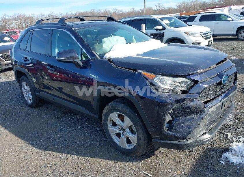 2019 Toyota Rav4 HYBRID XLE (VIN 2T3RWRFVXKW033258) main photo