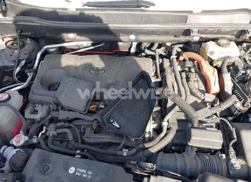 Photo 10 of 2019 Toyota Rav4 HYBRID XLE (VIN 2T3RWRFVXKW033258)